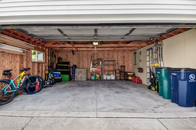 1818 Rowland Avenue, Royal Oak, MI 48067