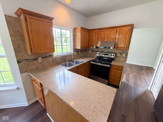 3502 Waterstone Drive, Indianapolis, IN 46268