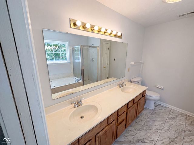 3502 Waterstone Drive, Indianapolis, IN 46268