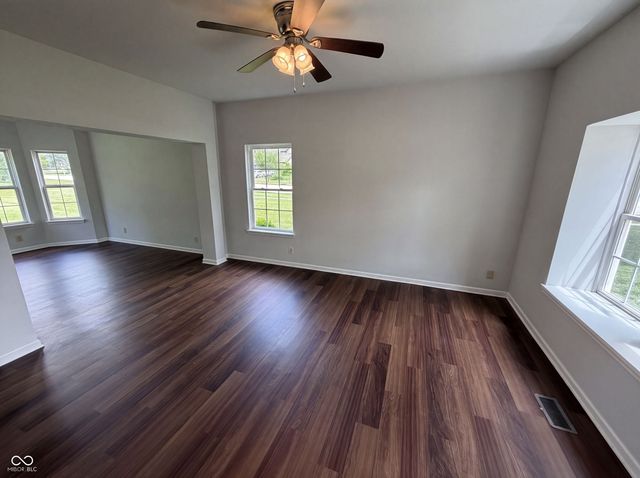 3502 Waterstone Drive, Indianapolis, IN 46268