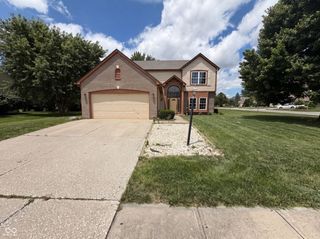 3502 Waterstone Drive, Indianapolis, IN 46268
