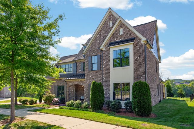 929 Hornsby Dr, Franklin, TN 37064