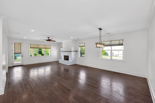 929 Hornsby Dr, Franklin, TN 37064