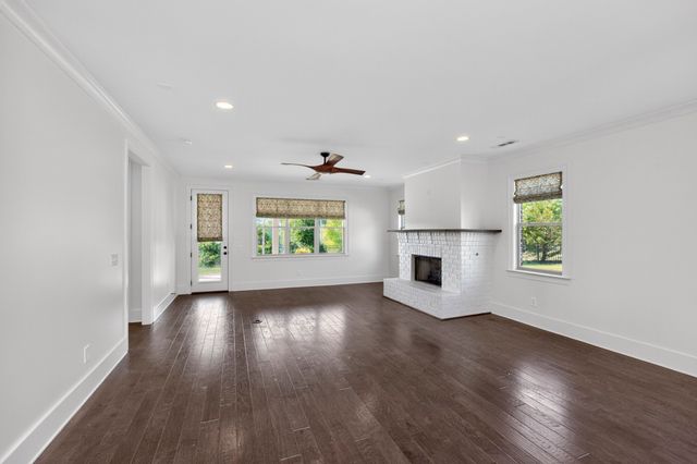 929 Hornsby Dr, Franklin, TN 37064