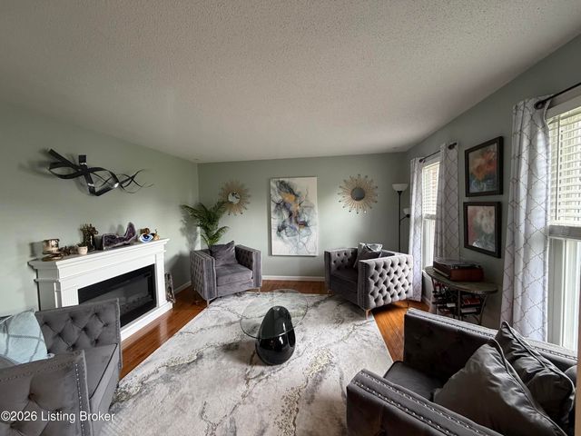 904 Tyler Cir, Elizabethtown, KY 42701