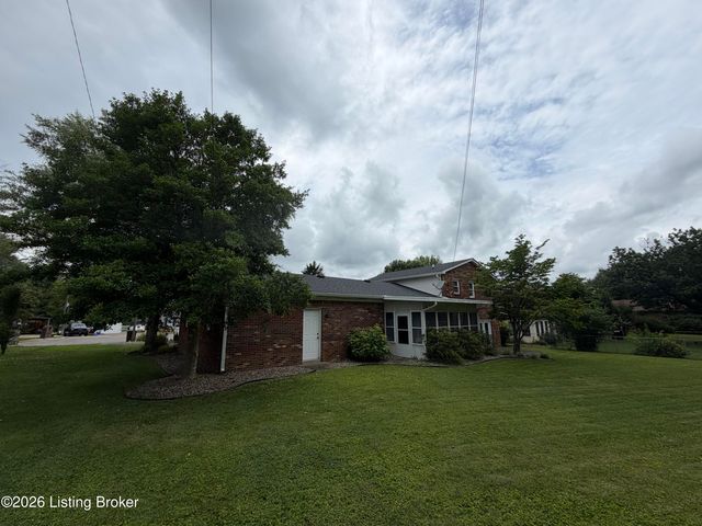 904 Tyler Cir, Elizabethtown, KY 42701
