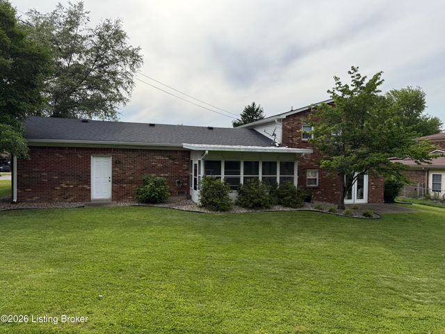 904 Tyler Cir, Elizabethtown, KY 42701