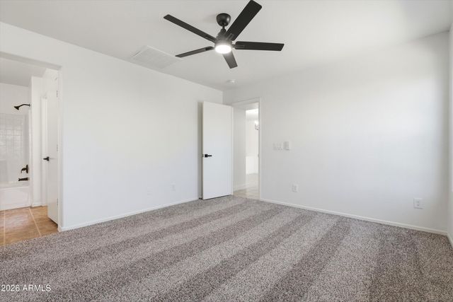 2272 W GOLD DUST Avenue, San Tan Valley, AZ 85144