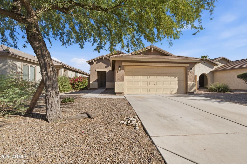 2272 W GOLD DUST Avenue, San Tan Valley, AZ 85144