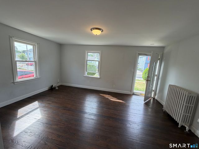 660 Queen Street, Bridgeport, CT 06606