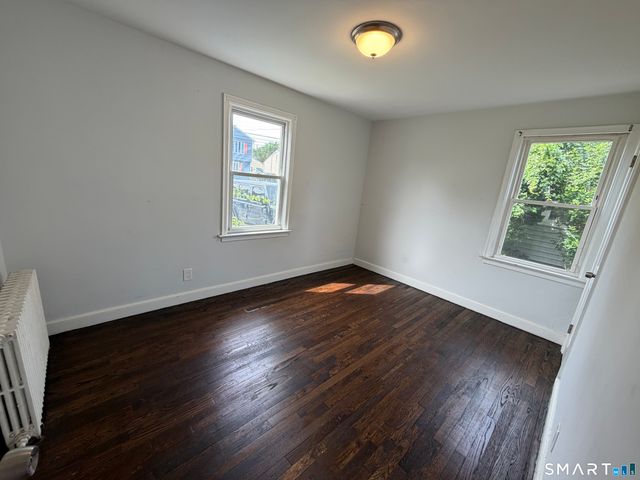 660 Queen Street, Bridgeport, CT 06606