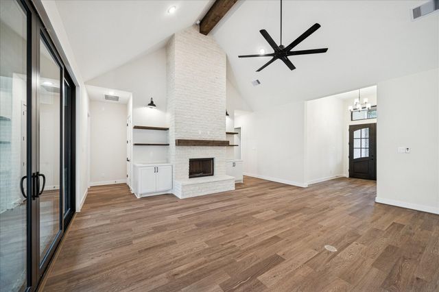 104 Dawn Court, Huntsville, TX 77340