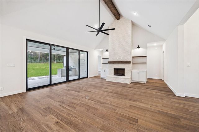 104 Dawn Court, Huntsville, TX 77340