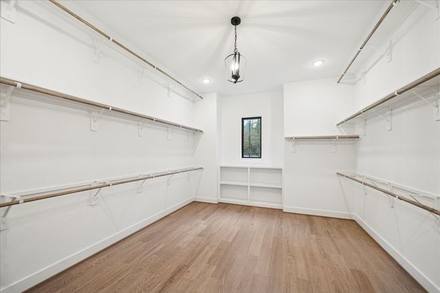 104 Dawn Court, Huntsville, TX 77340