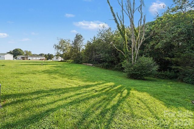 115 Greenmont Drive, Stony Point, NC 28678