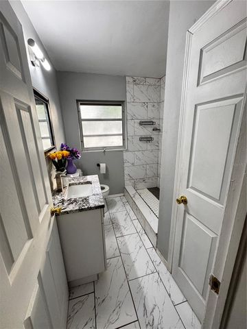 309 BELLE CLAIRE PLACE, Temple Terrace, FL 33617