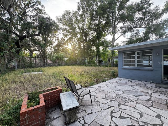 309 BELLE CLAIRE PLACE, Temple Terrace, FL 33617