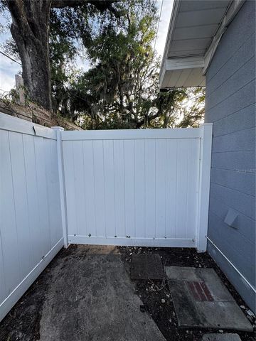 309 BELLE CLAIRE PLACE, Temple Terrace, FL 33617