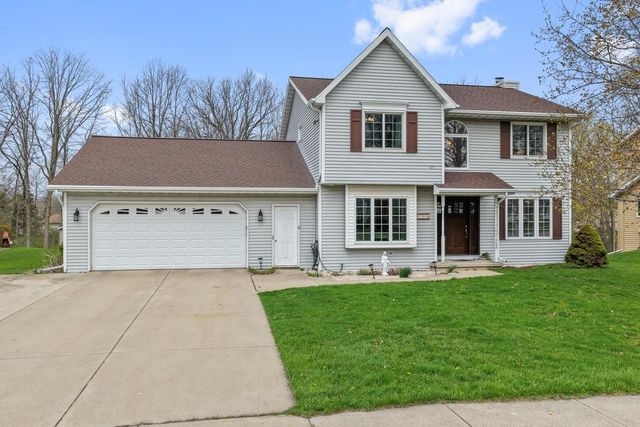 1968 EMERALD DRIVE, Green Bay, WI 54311