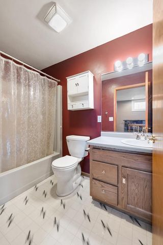 1968 EMERALD DRIVE, Green Bay, WI 54311