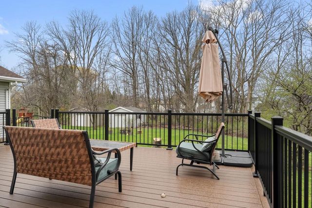 1968 EMERALD DRIVE, Green Bay, WI 54311