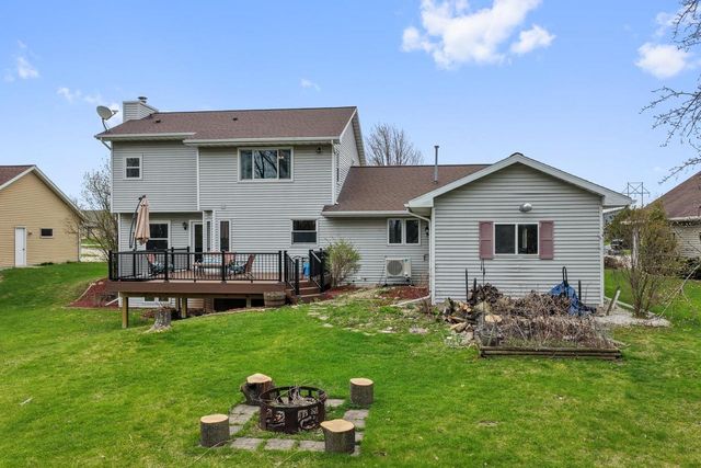 1968 EMERALD DRIVE, Green Bay, WI 54311