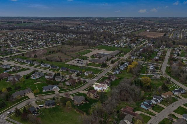 1968 EMERALD DRIVE, Green Bay, WI 54311