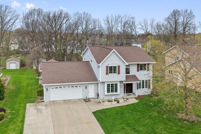 1968 EMERALD DRIVE, Green Bay, WI 54311