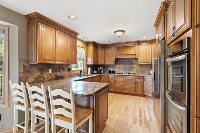 795 Morningside Court, Crown Point, IN 46307