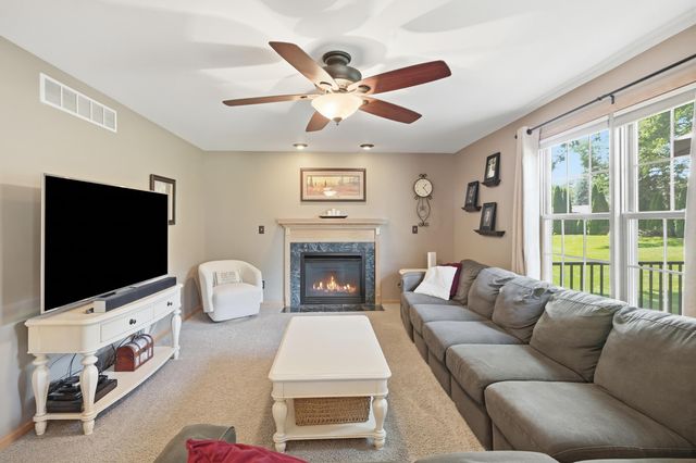 795 Morningside Court, Crown Point, IN 46307