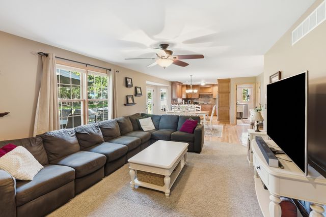 795 Morningside Court, Crown Point, IN 46307