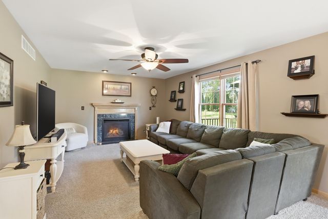 795 Morningside Court, Crown Point, IN 46307