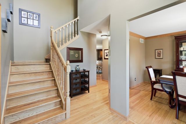795 Morningside Court, Crown Point, IN 46307