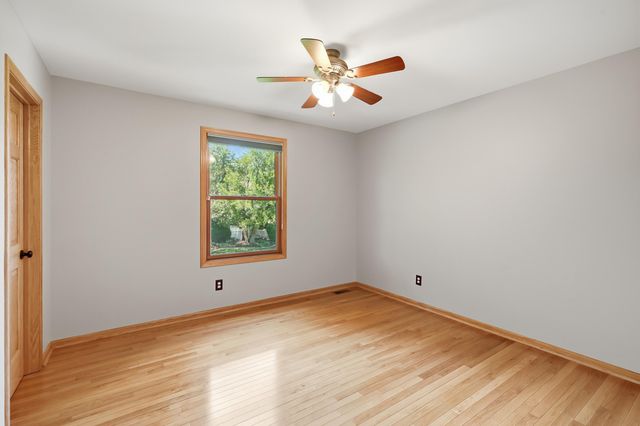 795 Morningside Court, Crown Point, IN 46307