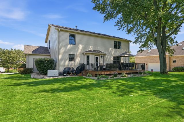 795 Morningside Court, Crown Point, IN 46307