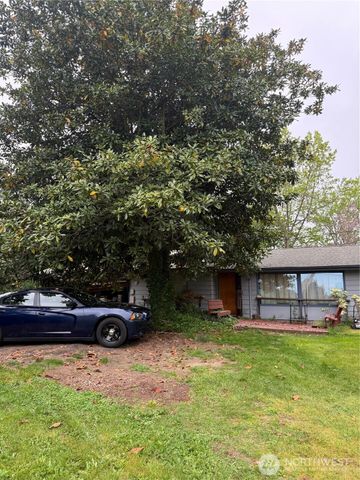 26605 108th Ave SE, Kent, WA 98030