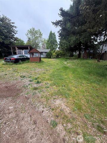 26605 108th Ave SE, Kent, WA 98030