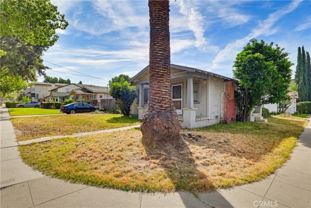 600 Raleigh, Glendale, CA 91205