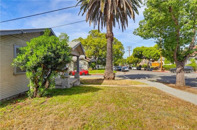 600 Raleigh, Glendale, CA 91205