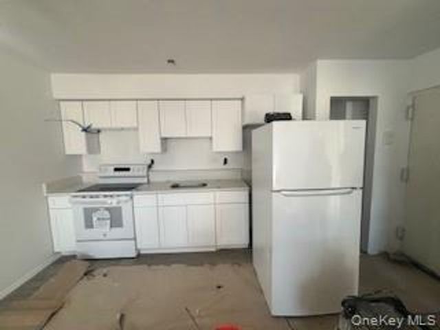 122-02 25th Road, Flushing, NY 11354