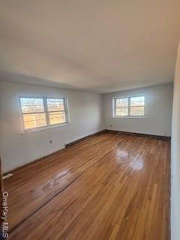 122-02 25th Road, Flushing, NY 11354