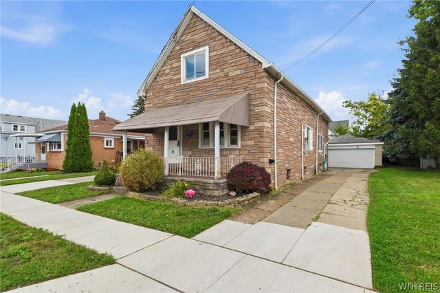 51 Pleasant Parkway, Cheektowaga, NY 14206