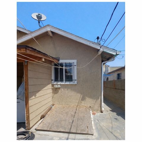 1354 W 84th Street, Other, CA 90044
