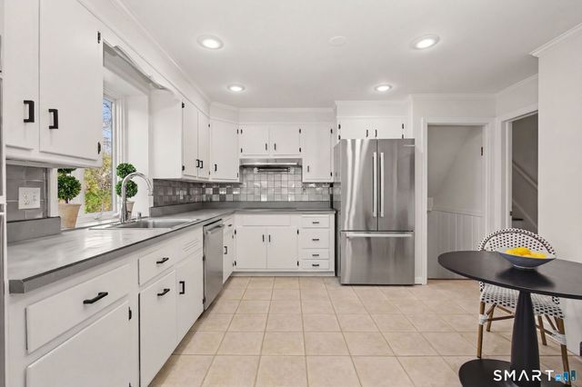 107 Compo Road North, Westport, CT 06880