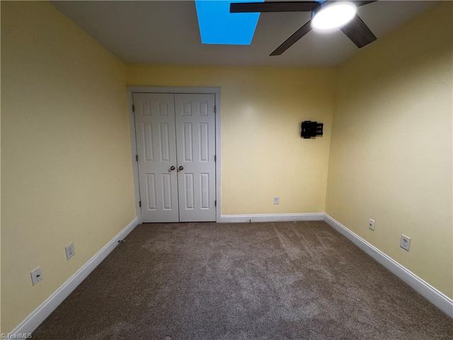 5042 Wyngate Village Drive, Winston-salem, NC 27103