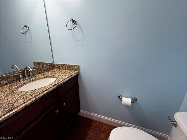 5042 Wyngate Village Drive, Winston-salem, NC 27103