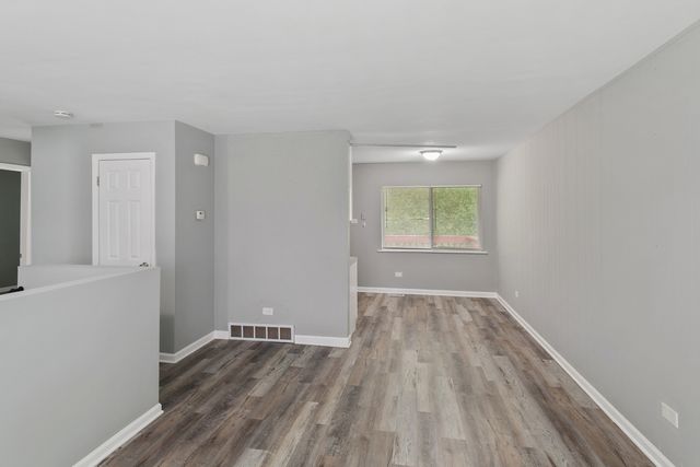 22015 E Churchill Drive, Richton Park, IL 60471