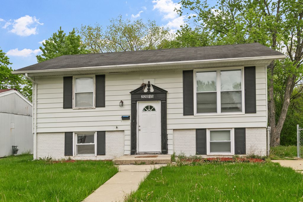 22015 E Churchill Drive, Richton Park, IL 60471