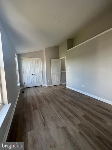 16873 TOMS RIVER LOOP, Dumfries, VA 22025