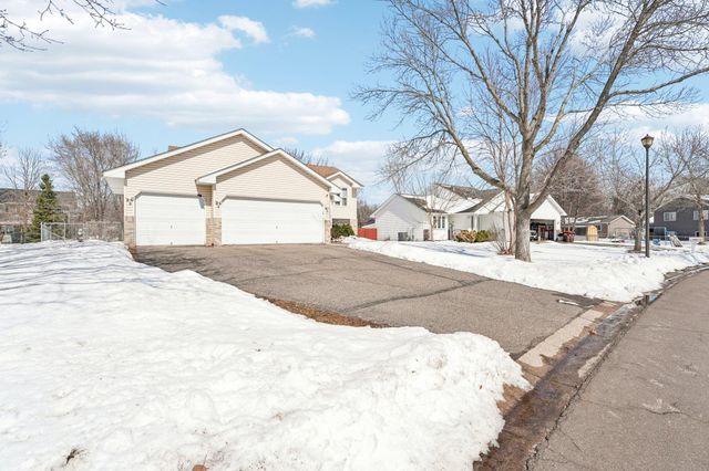 7380 97th Street S, Cottage Grove, MN 55016